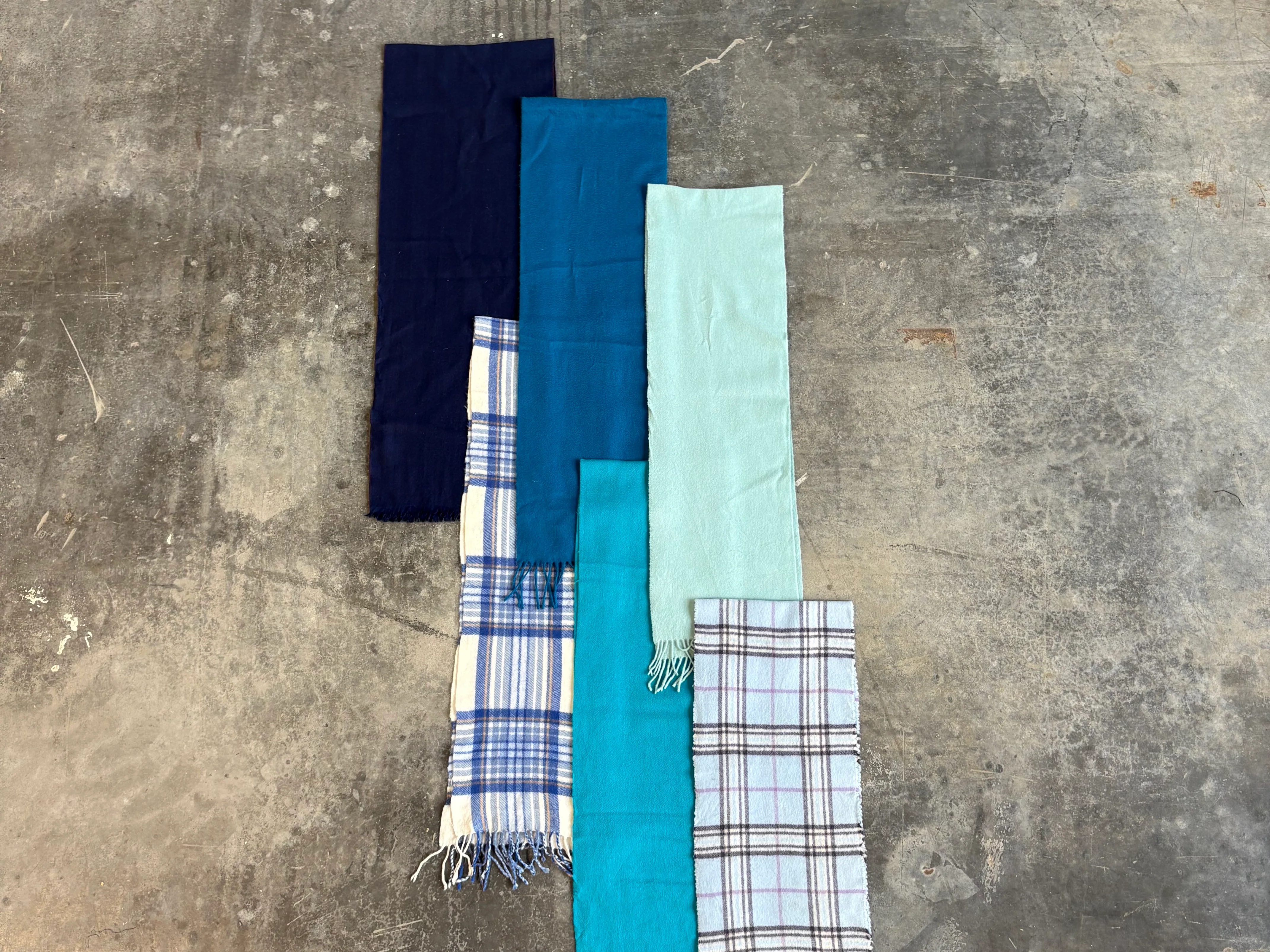 Cashmere Scarves - Image 4