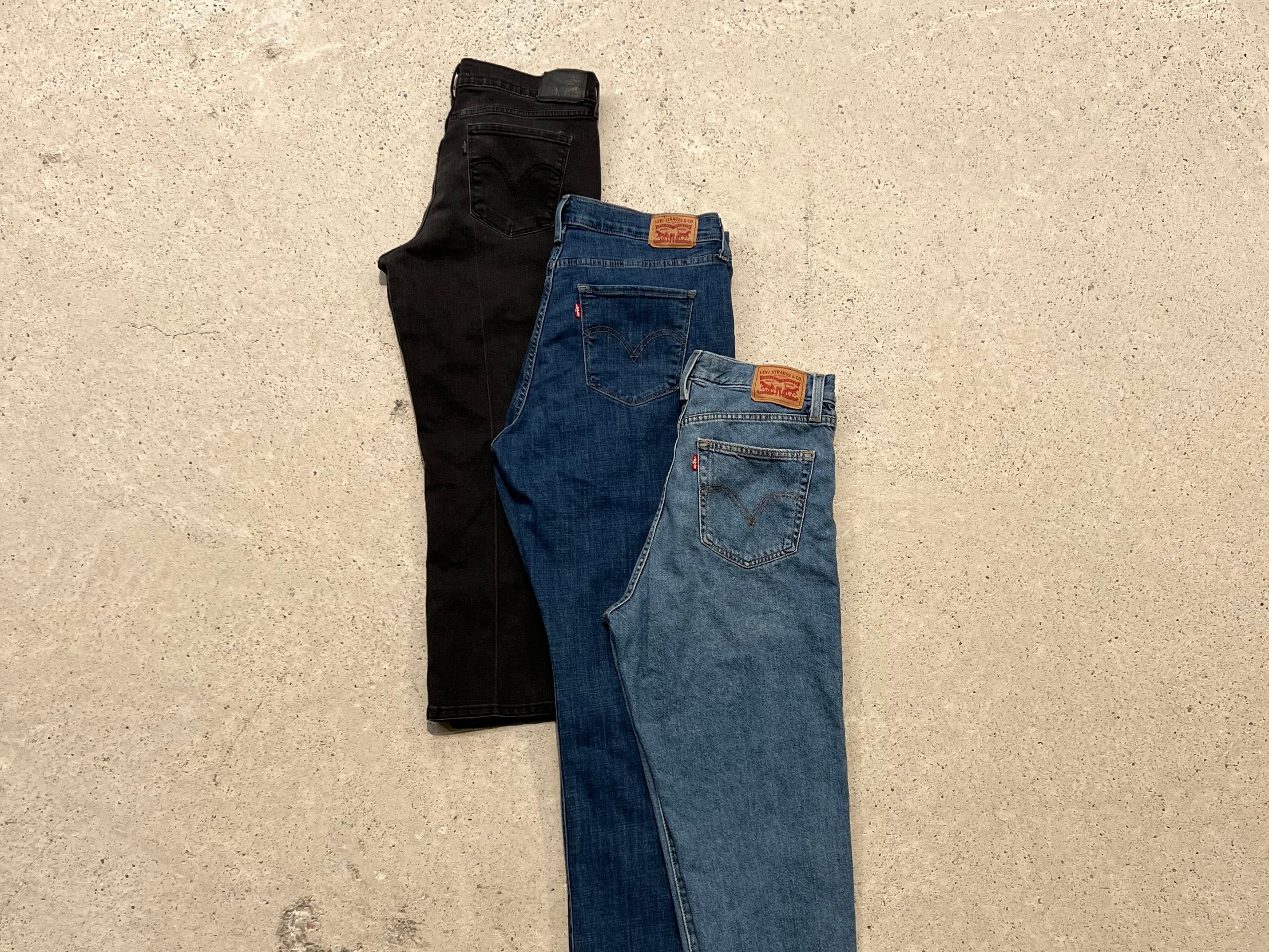 Levi’s Lady Jeans - Image 4