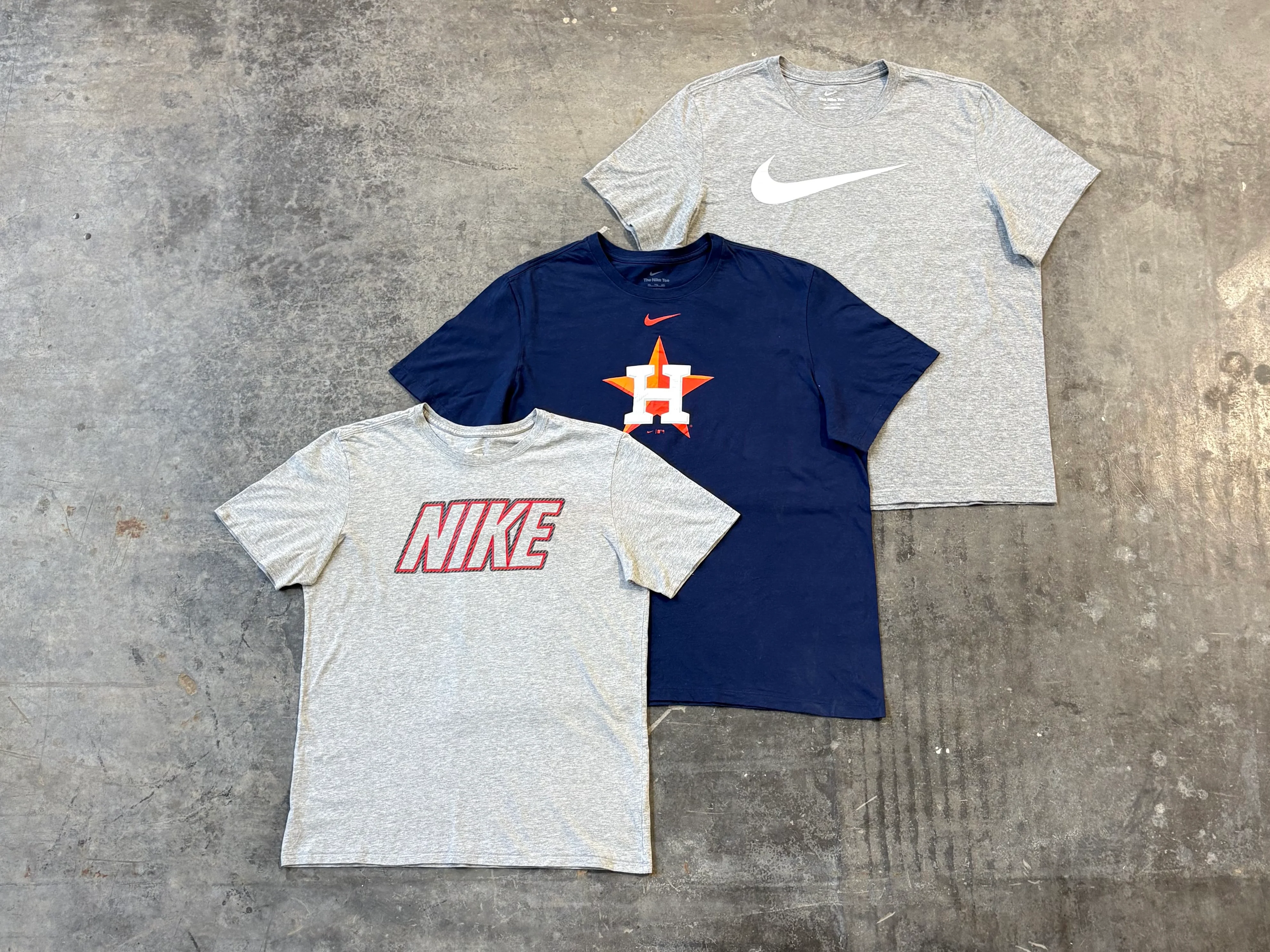 Nike Tees - Image 2
