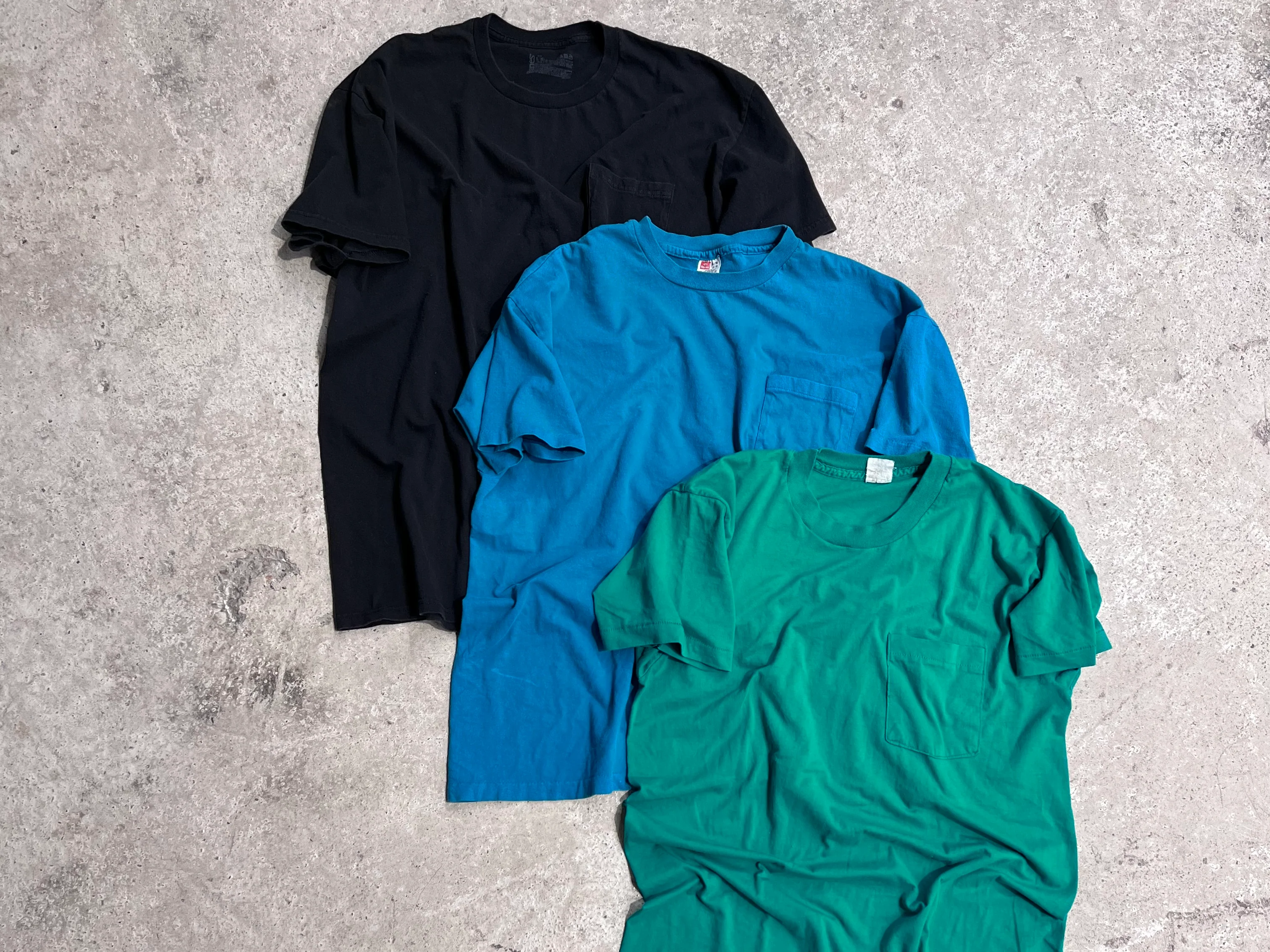 Plain Tees - Image 4