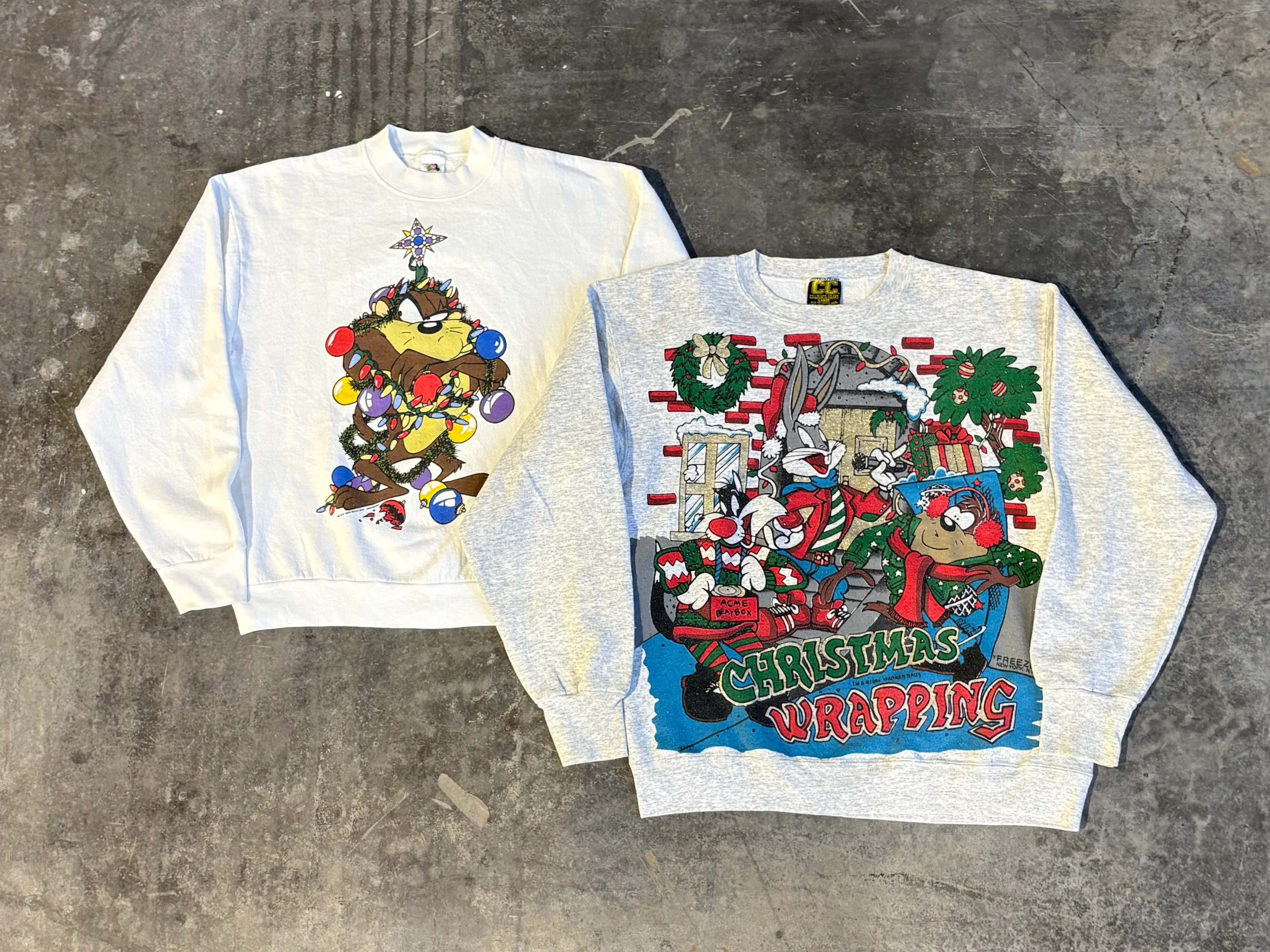 Vintage Christmas Sweatshirts - Image 3